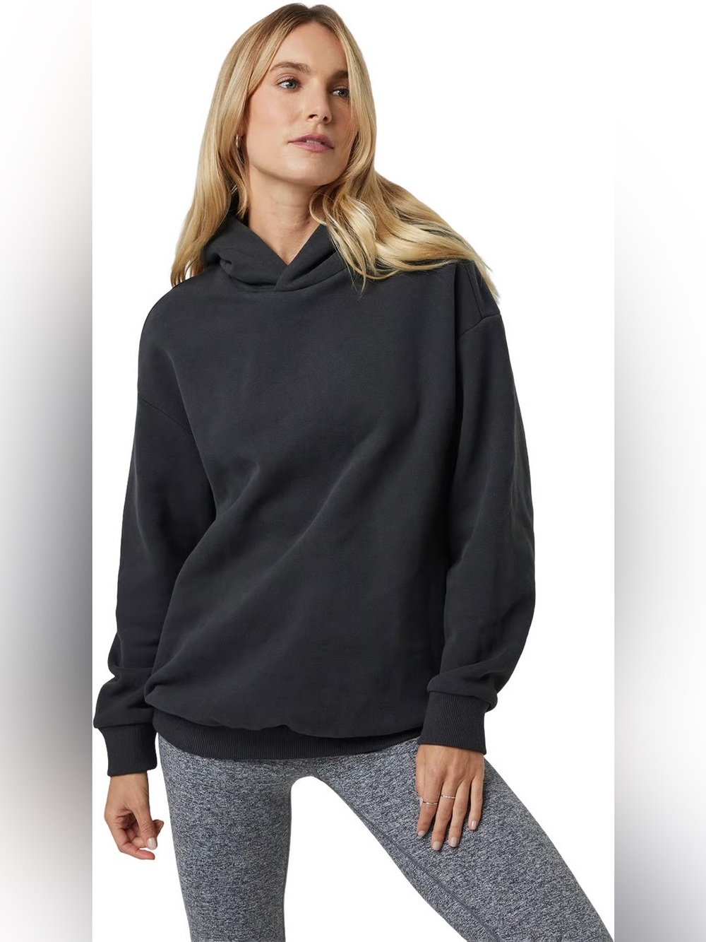 Vuori Women’s Hoodie - Dark Grey